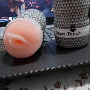৬ ইঞ্চি ‘’ মাস্টারভেশন কাপ